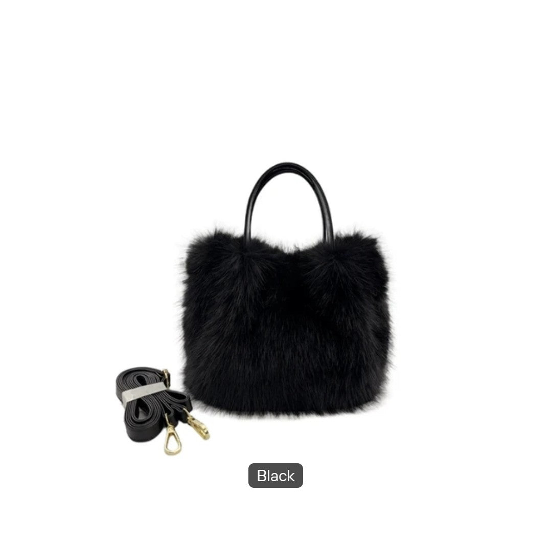 Large Capacity Bucket Bag Fashion Imitation Rabbit Fur Plush Bag Underarm Shoulder Tote Bags Winter Faux Fur Designer Handbag