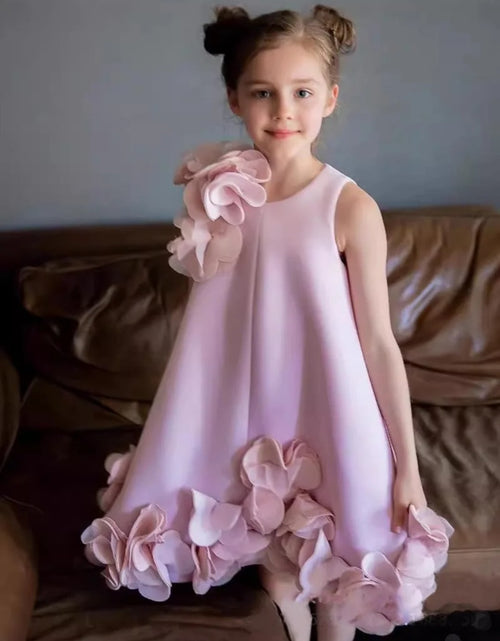 Load image into Gallery viewer, (Free Shipping)(Tariffs included in price) Summer Flower Princess Dress Sleeveless 3D Flower Party Dress
