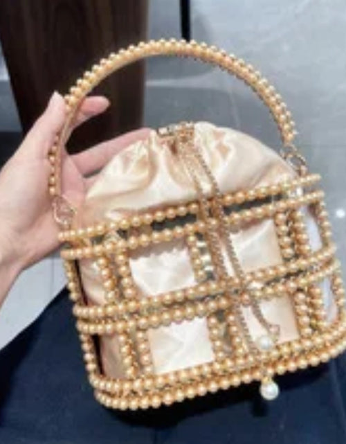 Load image into Gallery viewer, (Free Shipping)(Tariffs included in price) Diamond Metal Birdcage Dress Handbag Women's Chain Clutch Evening Bag
