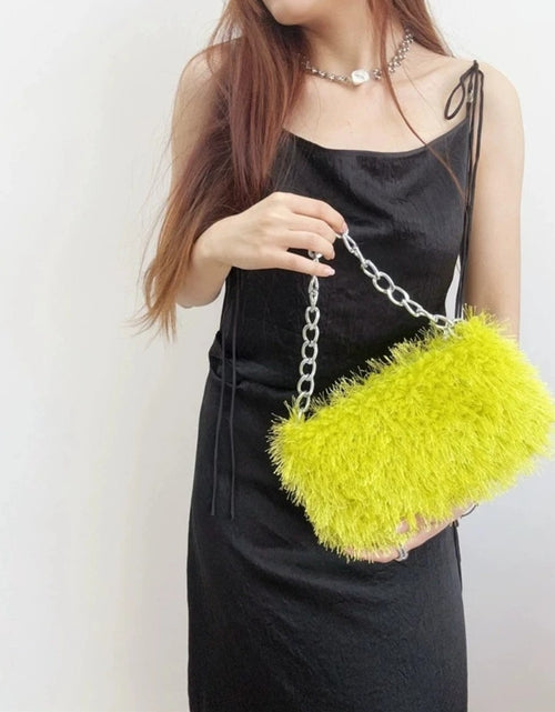 Load image into Gallery viewer, (Free Shipping) Plush Women's Hobos Underarm Bag Hot Girls Furry Clutch Shoulder Bag Luxury Faux Fur Female Fluffy Armpit Handbag
