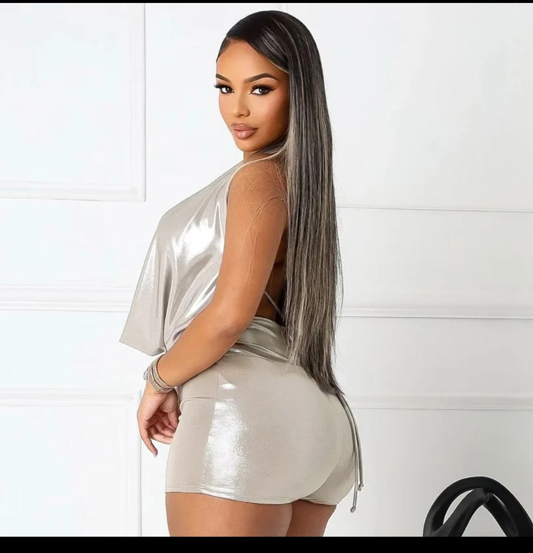 (Free Shipping)(Tariffs included in price) New Summer Women's Metallic Halter Swinging Collar Backless Top Short Jumpsuit