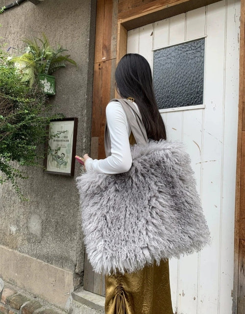 Load image into Gallery viewer, (Free Shipping)Women's Wool Faux Fur Bag Commuter Handbag Fashionable Underarm Bag Large-capacity Shoulder Bag
