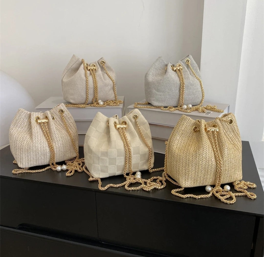 (Free Shipping)(Tariffs included in price) Women's Fashionable Woven Bucket Handbags for Women