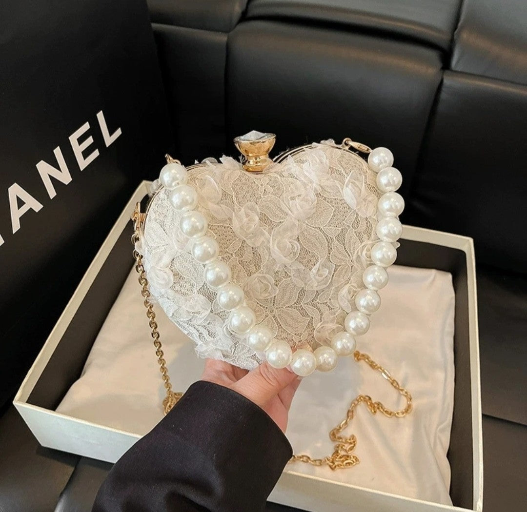 (Free Shipping)(Tariffs included in price) Luxury Lace Flower Heart Shape Pearl Handle Clutch Purse Diamond Evening Wedding Party Shoulder Bag Handle Rose Floral Handbags