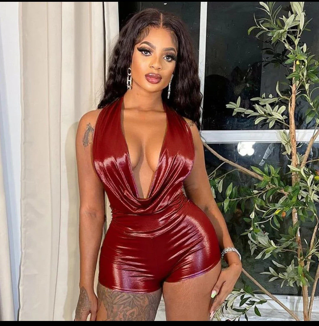 (Free Shipping)(Tariffs included in price) New Summer Women's Metallic Halter Swinging Collar Backless Top Short Jumpsuit