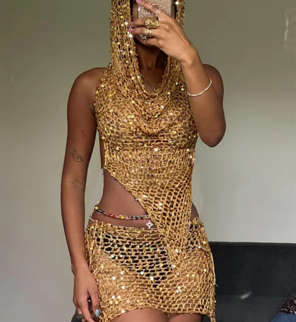 (Free Shipping)(Tariffs included in price) Hooded Knit sequins 2 Piece Set halter top and shorts. Made from a breathable polyester and cotton blend.