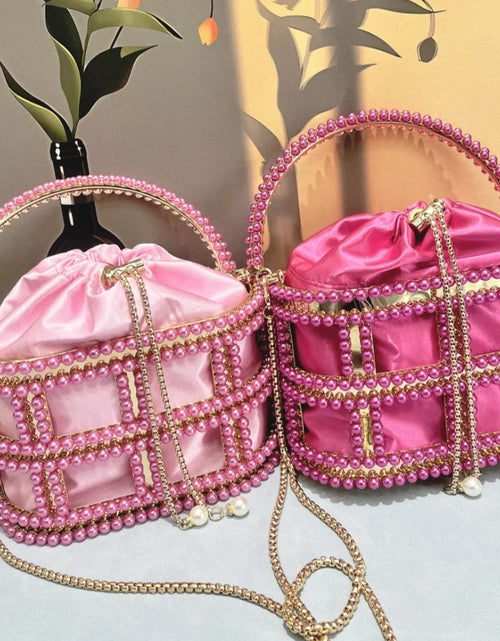 Load image into Gallery viewer, (Free Shipping)(Tariffs included in price) Diamond Metal Birdcage Dress Handbag Women's Chain Clutch Evening Bag
