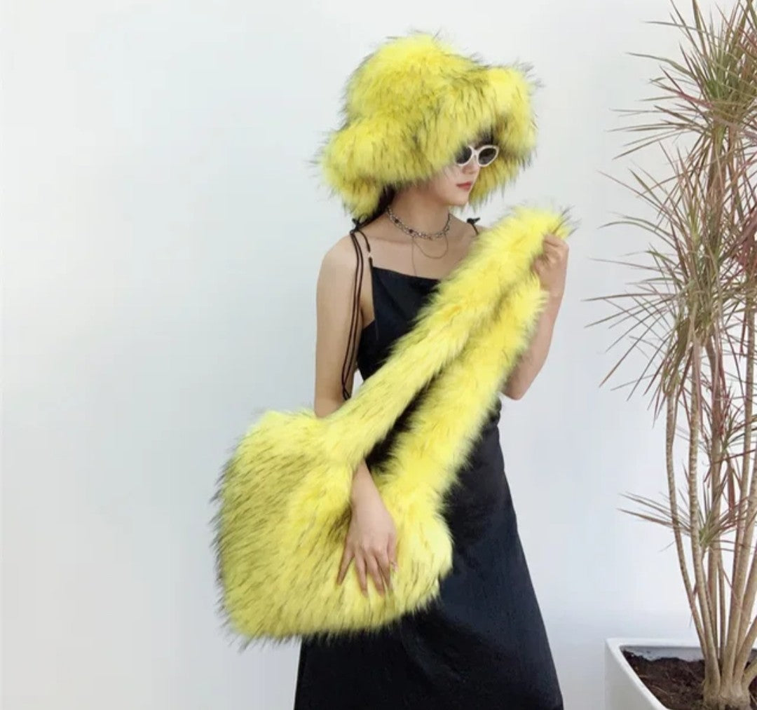 (Free Shipping)(Tariffs included in price)Designer Women's Luxury Furry Racoon Handbag Faux Fur Hat and Bag