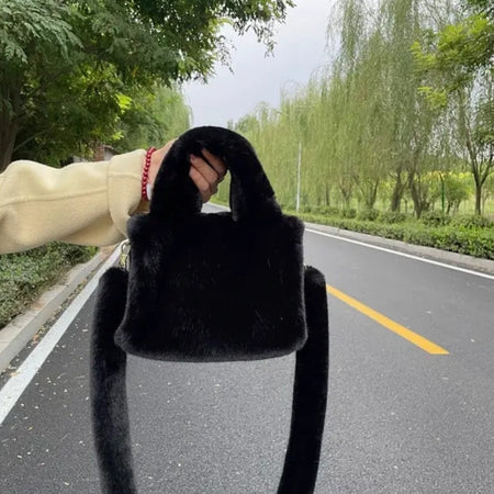 (Free Shipping) Women's Soft Plush Hand Bag Solid Color Tote Female Large Capacity Fur Underarm Bags Furry Fluffy Shoulder Crossbody Bag