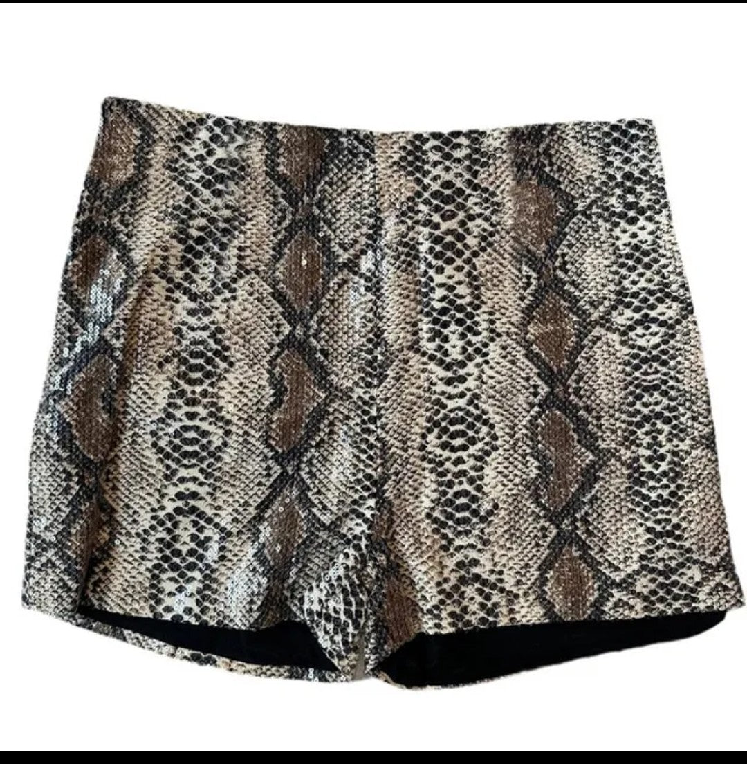 (Free Shipping)(Tariffs included in price) Sequins Leopard Print Shorts Women Hipster Sexy Low Waist Stretch Hot Pants