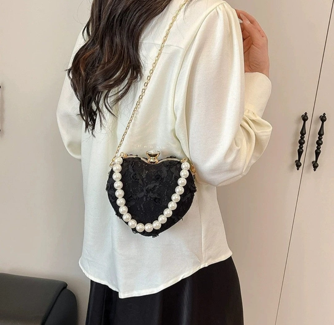 (Free Shipping)(Tariffs included in price) Luxury Lace Flower Heart Shape Pearl Handle Clutch Purse Diamond Evening Wedding Party Shoulder Bag Handle Rose Floral Handbags