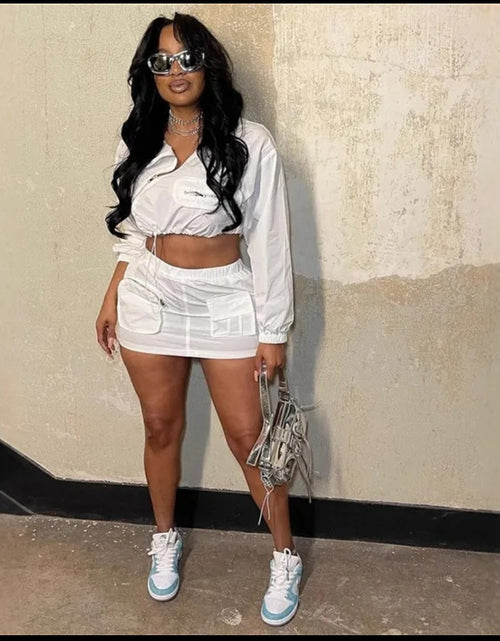 Load image into Gallery viewer, (Free Shipping)(Tariffs included in price) Safari Style long sleeve top zipper fly cargo mini skirt
