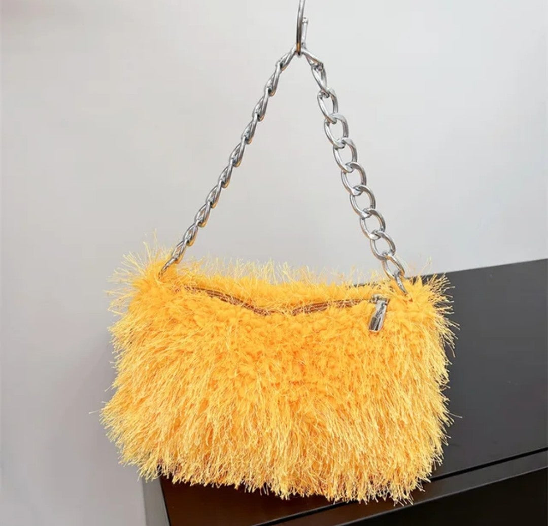 (Free Shipping) Plush Women's Hobos Underarm Bag Hot Girls Furry Clutch Shoulder Bag Luxury Faux Fur Female Fluffy Armpit Handbag
