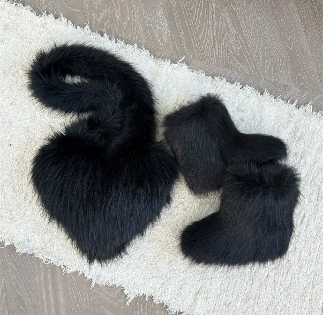 (Free Shipping)(Tariffs included in price) Fashion Forward Fur Shoulder Handbags Spicy Girls Faux Fur Boots and Bag Set Women Purse Furry Boots Matching Set