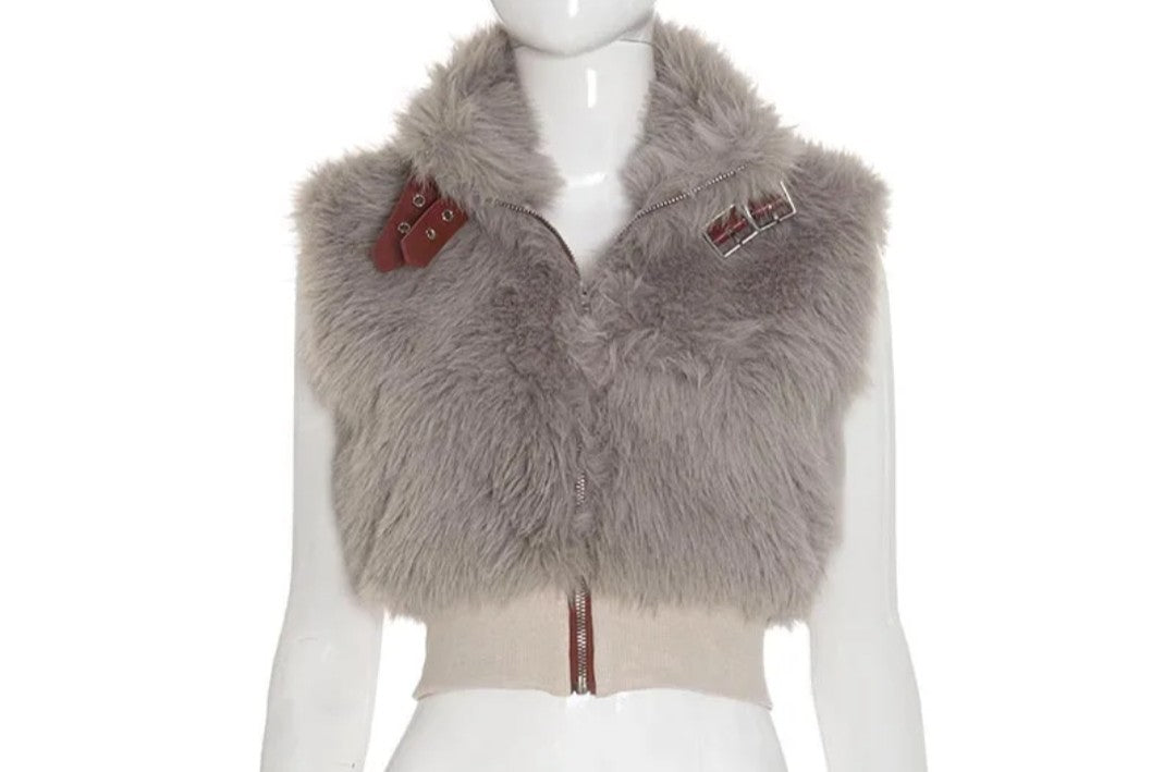 (Free Shipping)(Tariffs included in price) 2025 Fall Winter Faux Fur Jacket Vests Women Luxury Warm Fluffy Metal Leather Belt Sleeveless Coats Tops