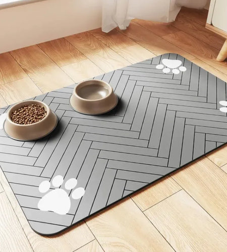 Quick-Dry Pet Feeding Mat