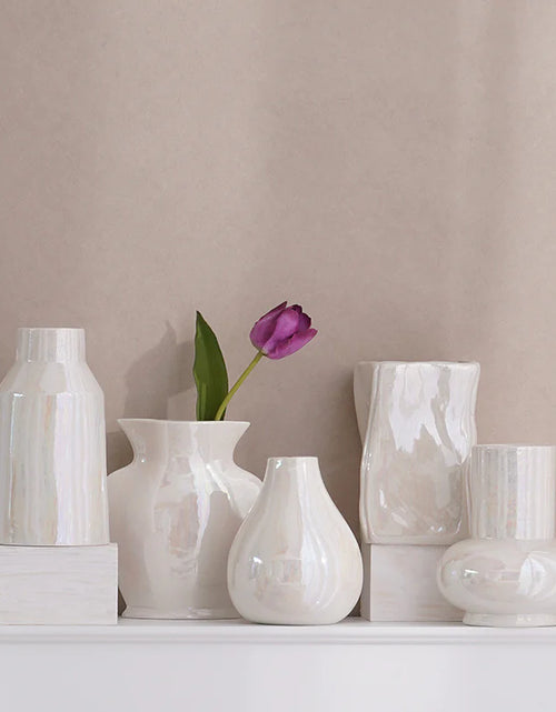 Load image into Gallery viewer, Ceramic Decorative Vase
