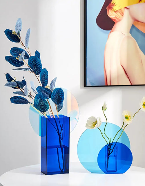 Load image into Gallery viewer, Minimalist Acrylic Vase
