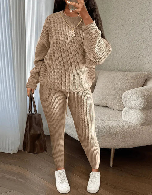 Load image into Gallery viewer, Women&#39;s Knitted Wool Suit
