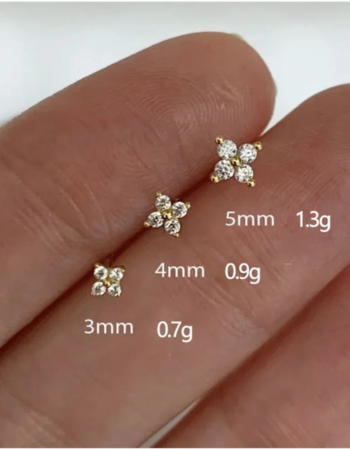 Load image into Gallery viewer, Women&#39;s Clover Flower Zircon Stud Earrings
