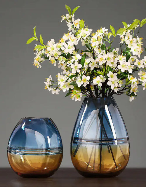 Load image into Gallery viewer, Modern Gradient Light Luxury Minimalist Glass Vase
