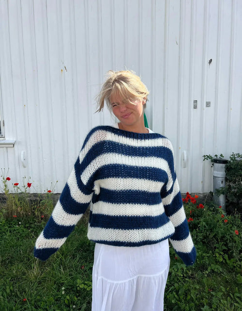 Load image into Gallery viewer, Cozy Chic Knitted Sweater
